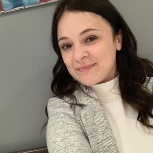 Meet your Posher, Andrea